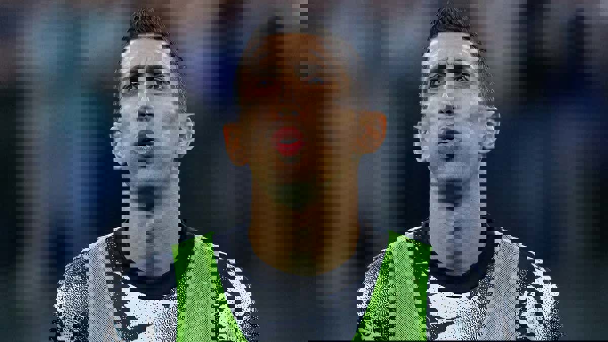 1869753