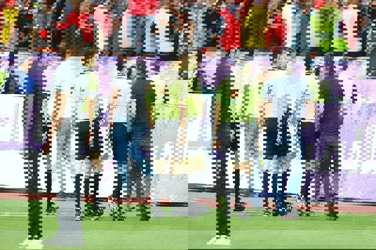 1870018