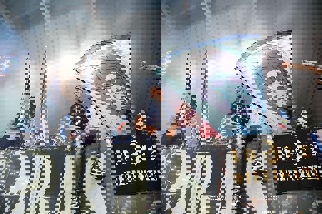1871111