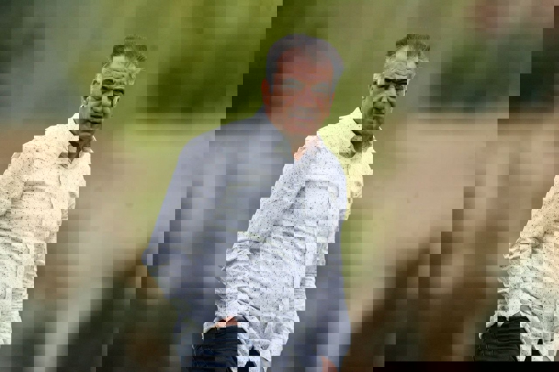 1871193