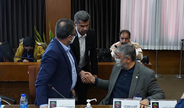 به دنبال بازگرداندن پناهندهها هستم / ساعی: اختلافات با پولادگر به تکواندو ضربه میزند