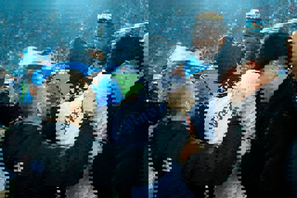 1871259