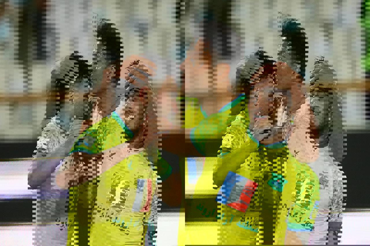1871419