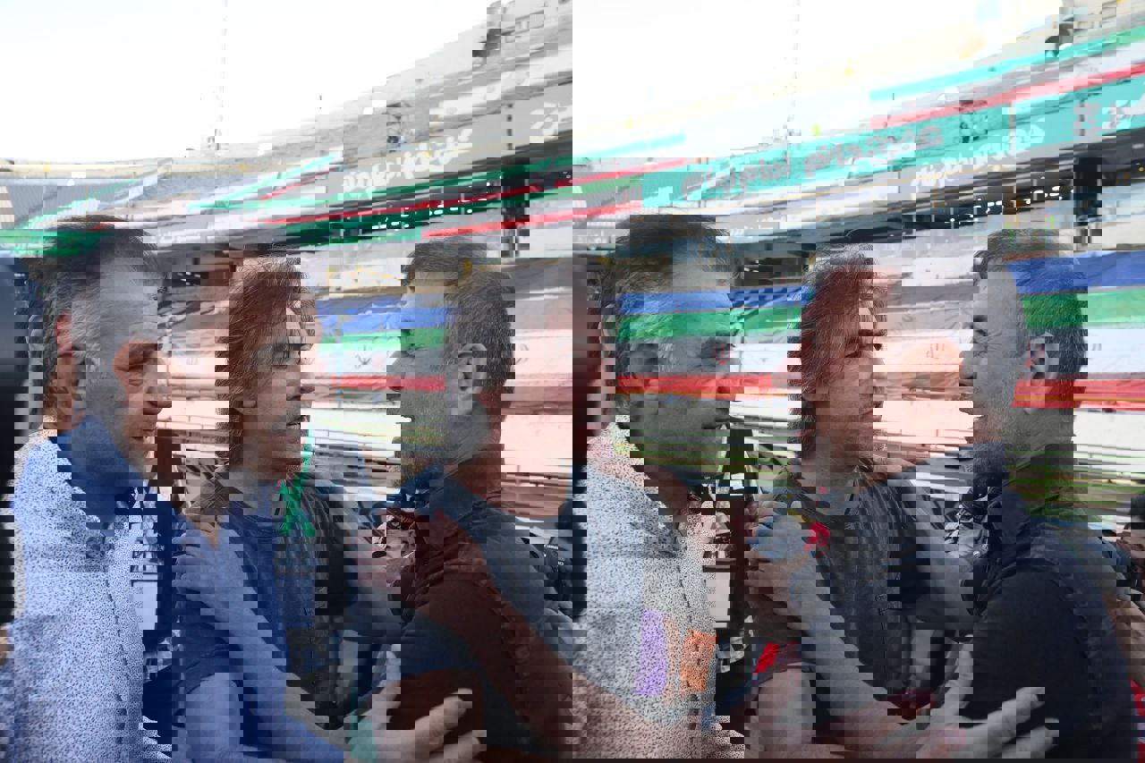 1871429