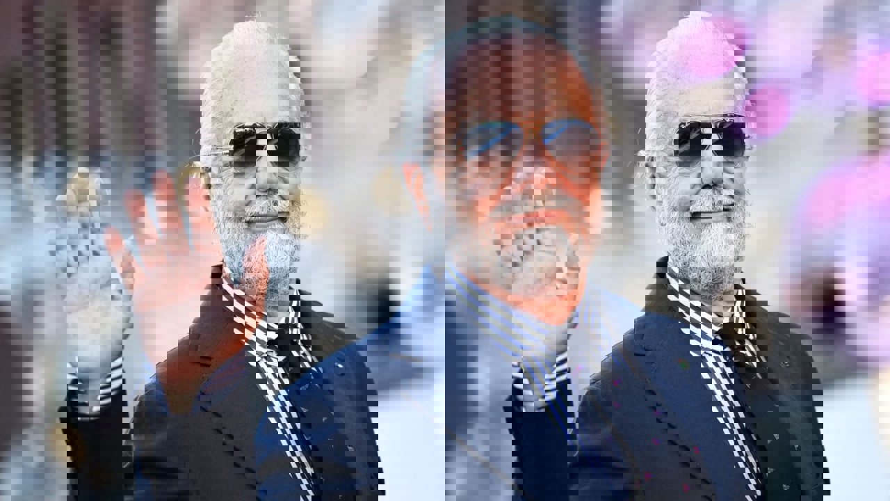 1871502