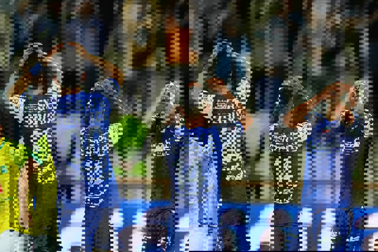 1871591