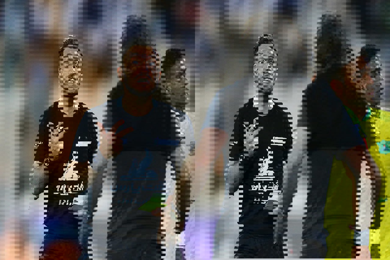 1871667