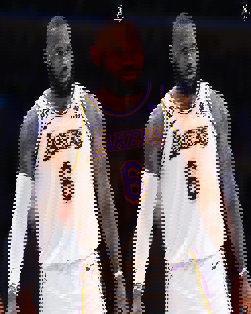 1872280