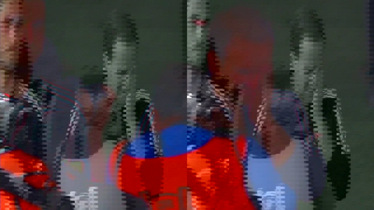 1872271