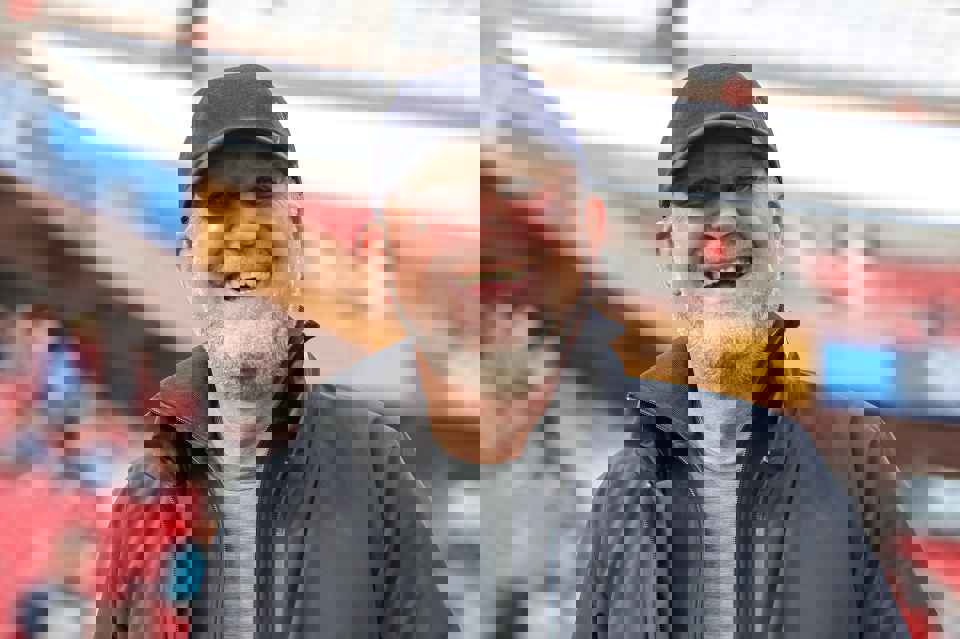 1872505