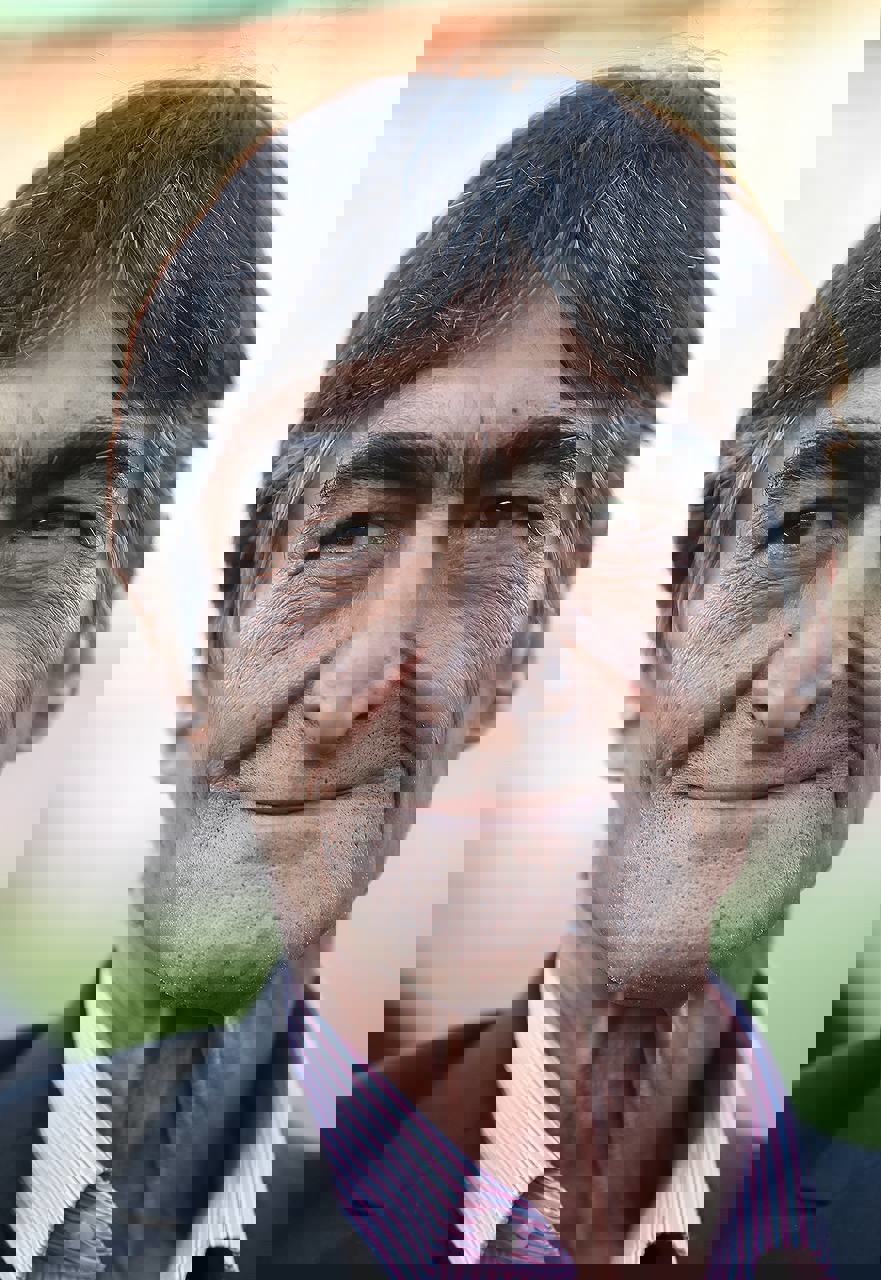 1872450