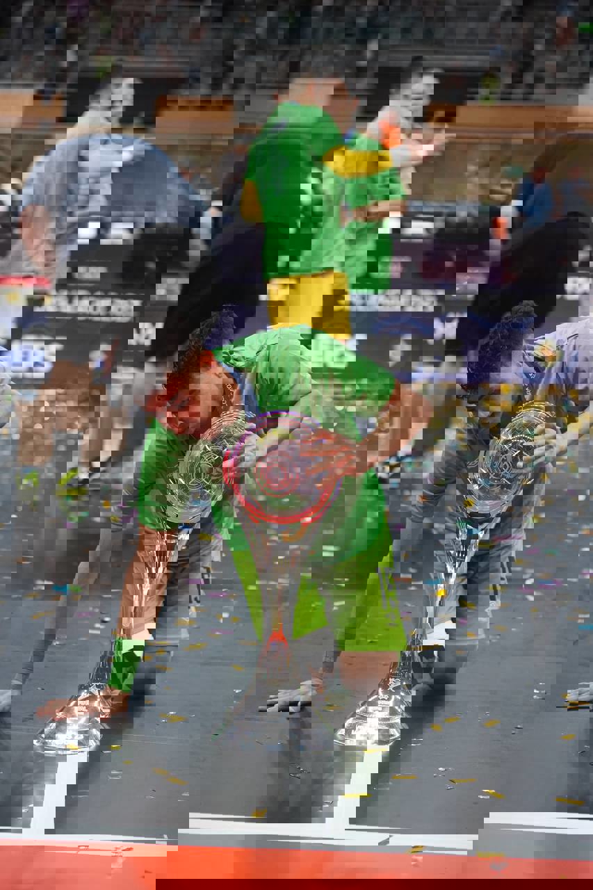 1873008