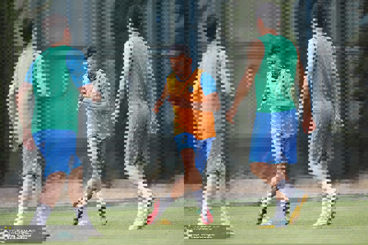 1873062
