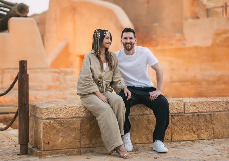 همسر مسی مانع بزرگ انتقال به عربستان