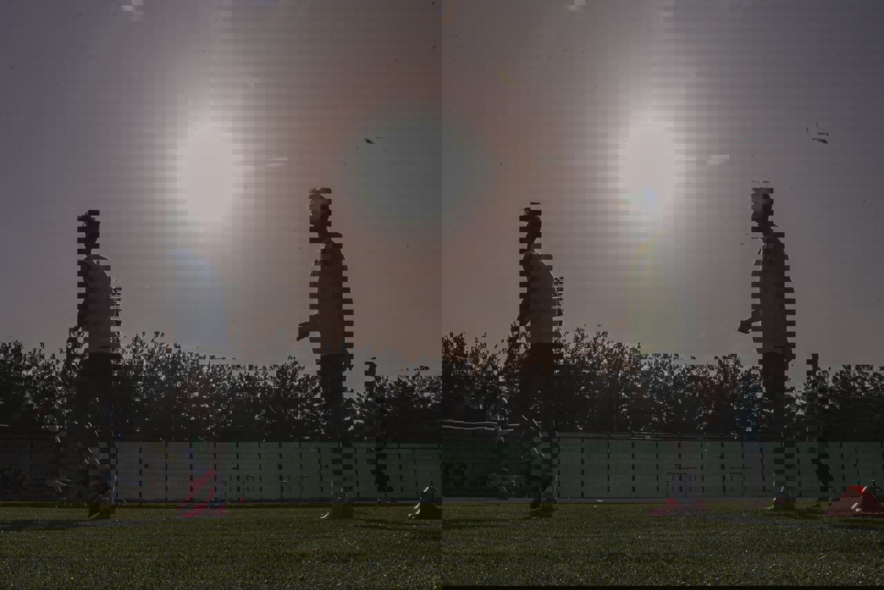 1873157