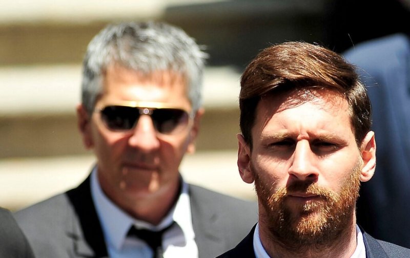 تا پایان فصل چیزی مشخص نیست/ سکوت شکست: واکنش تند پدر مسی به شایعات