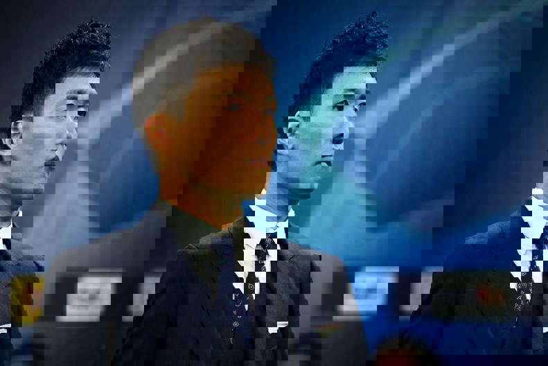 1873691