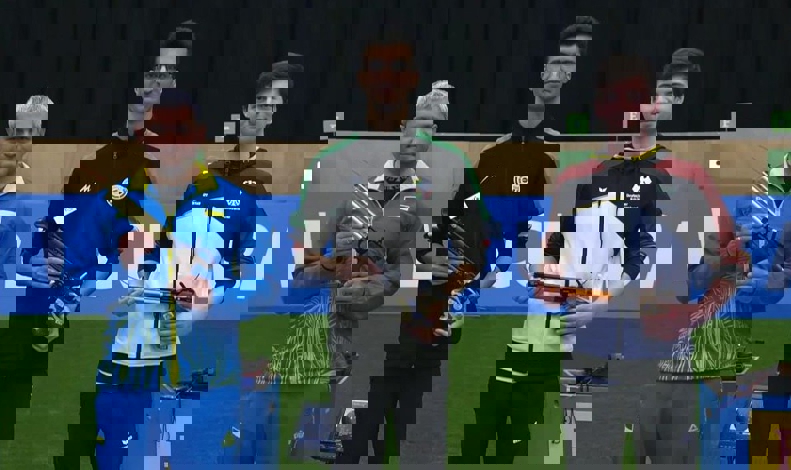 1873472