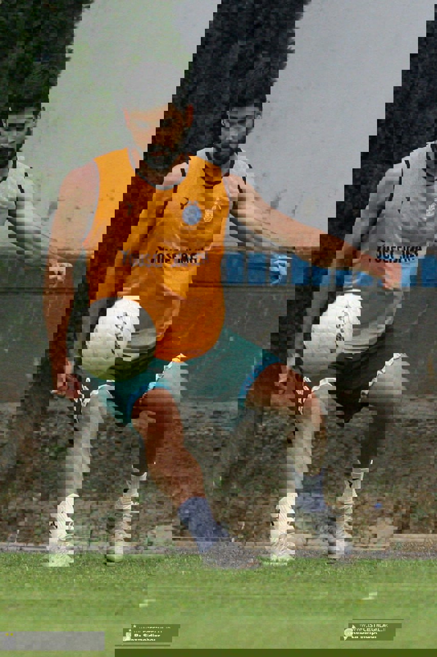1873467