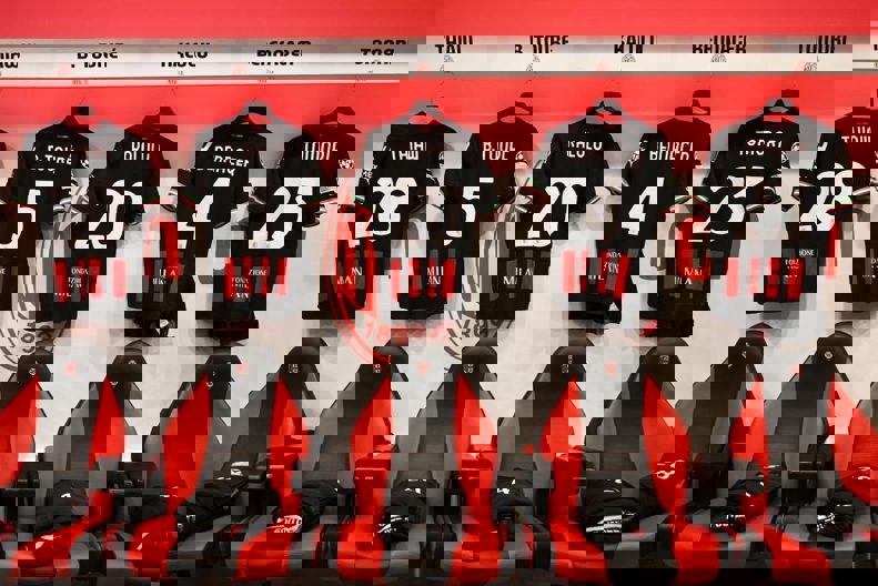 1873655