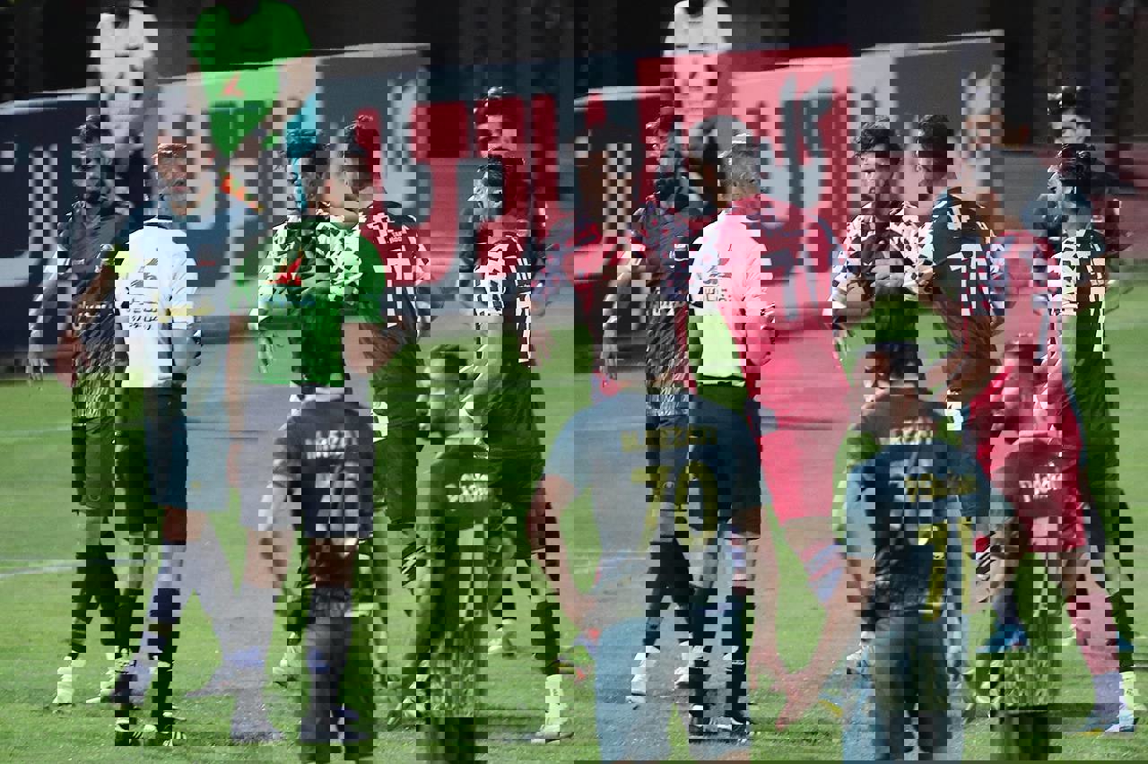 1873966