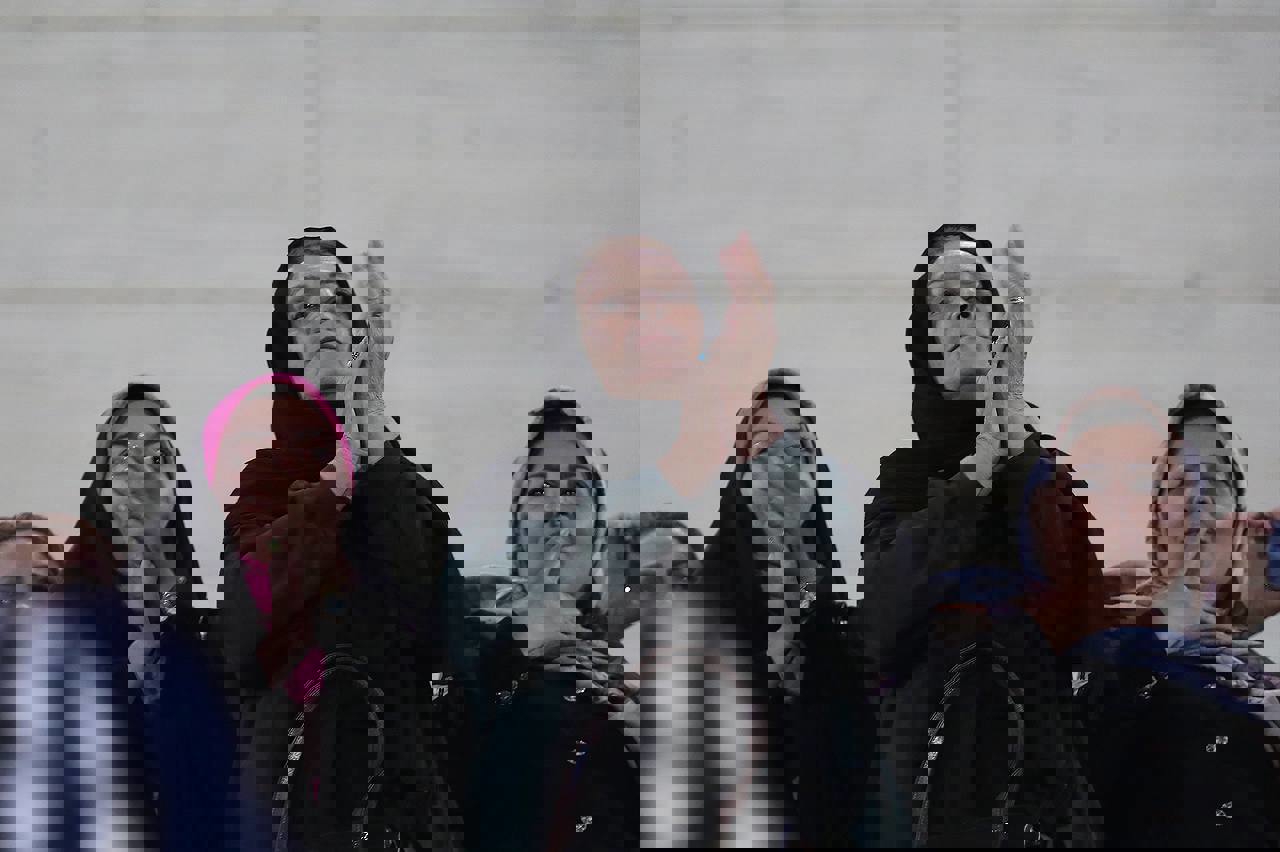 1874153