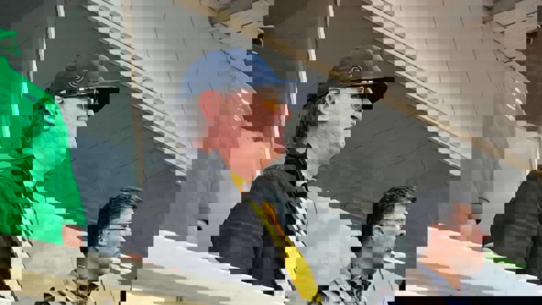 1874669