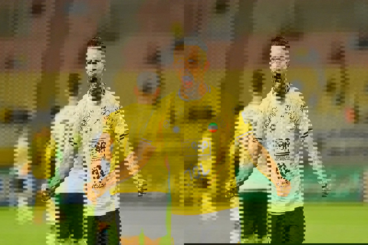 1874663