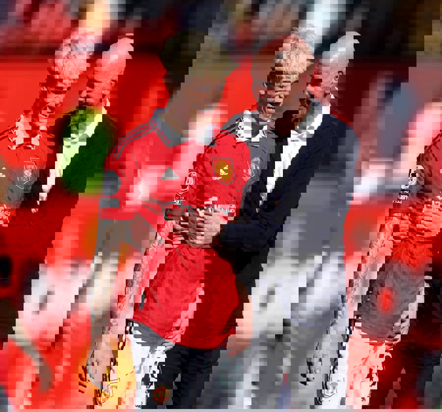 1874977
