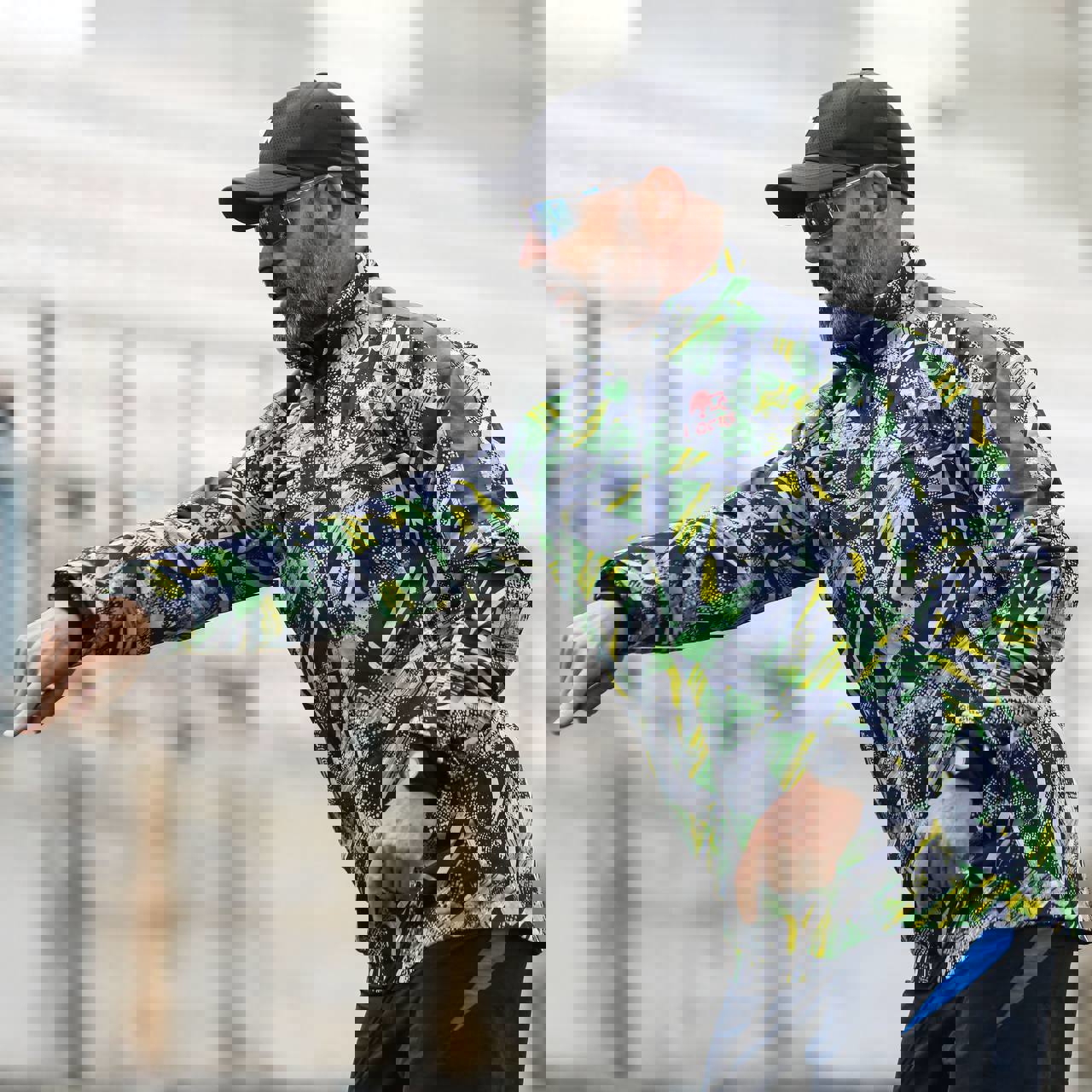 1875850