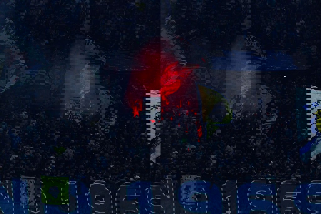 1876242