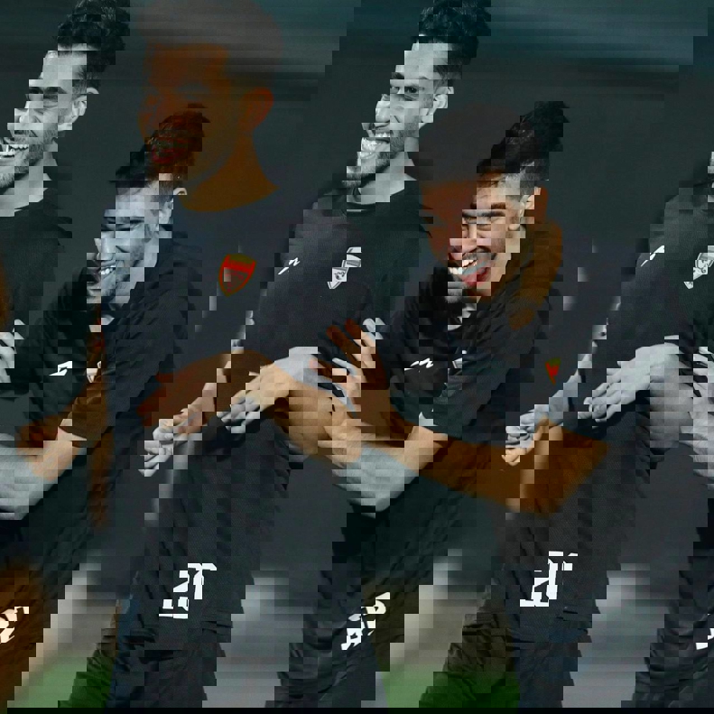 1876417