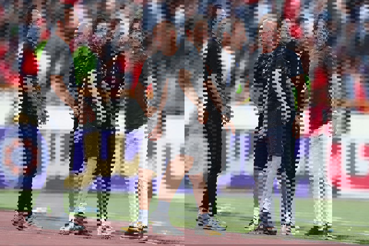 1877036