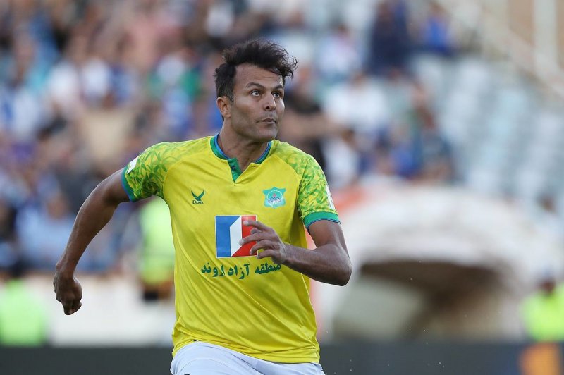 مدافع مستحکم و گل زن خوزستانی / اولین خرید آبی های محبوب خوزستان