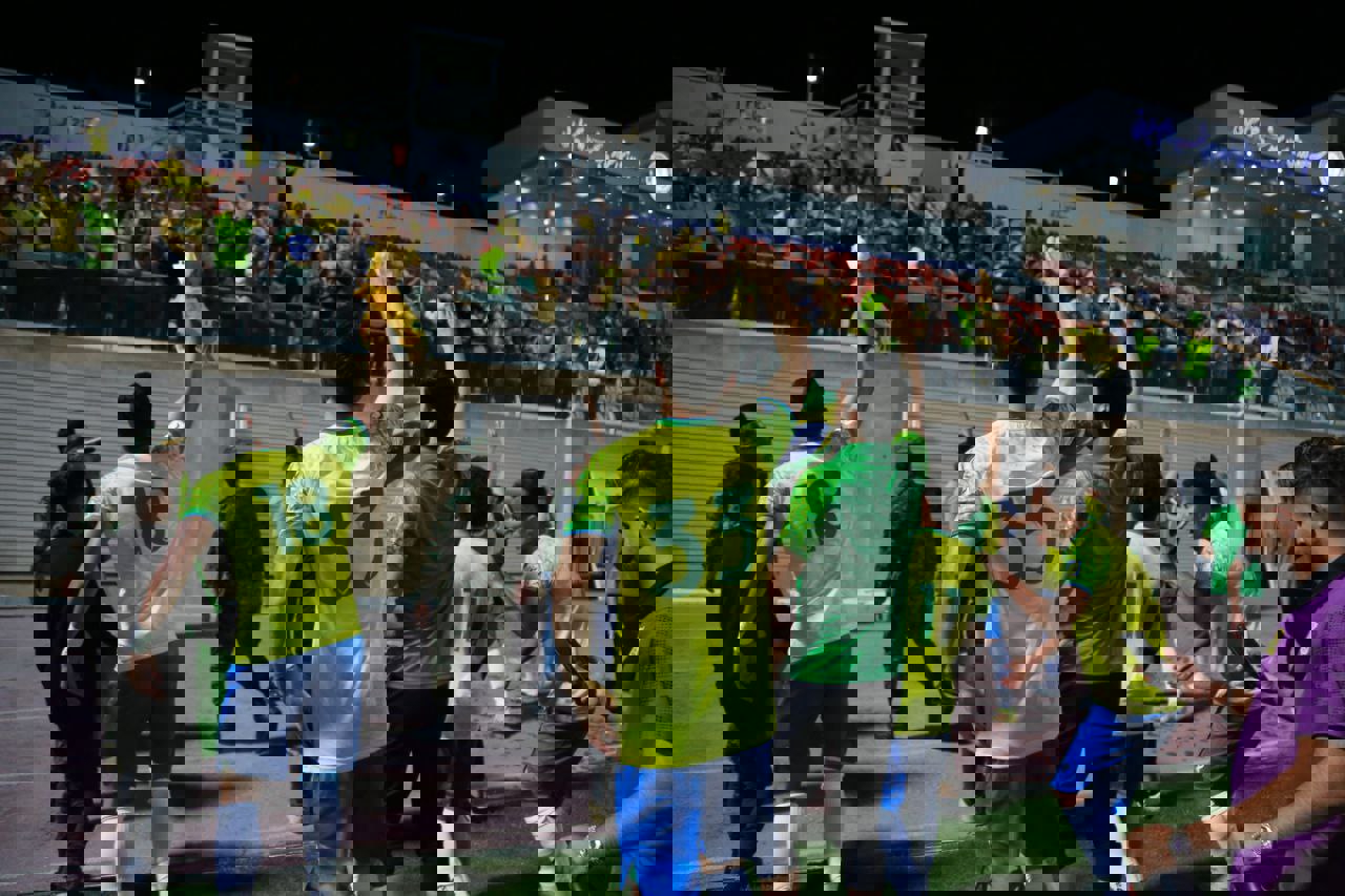 1877232