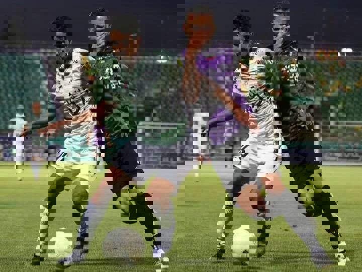 1877349