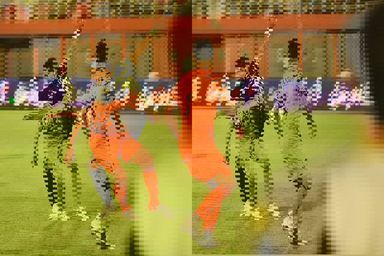 1877252