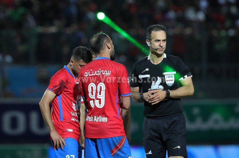 مدال قهرمانی پرسپولیس را دزد بُرد!