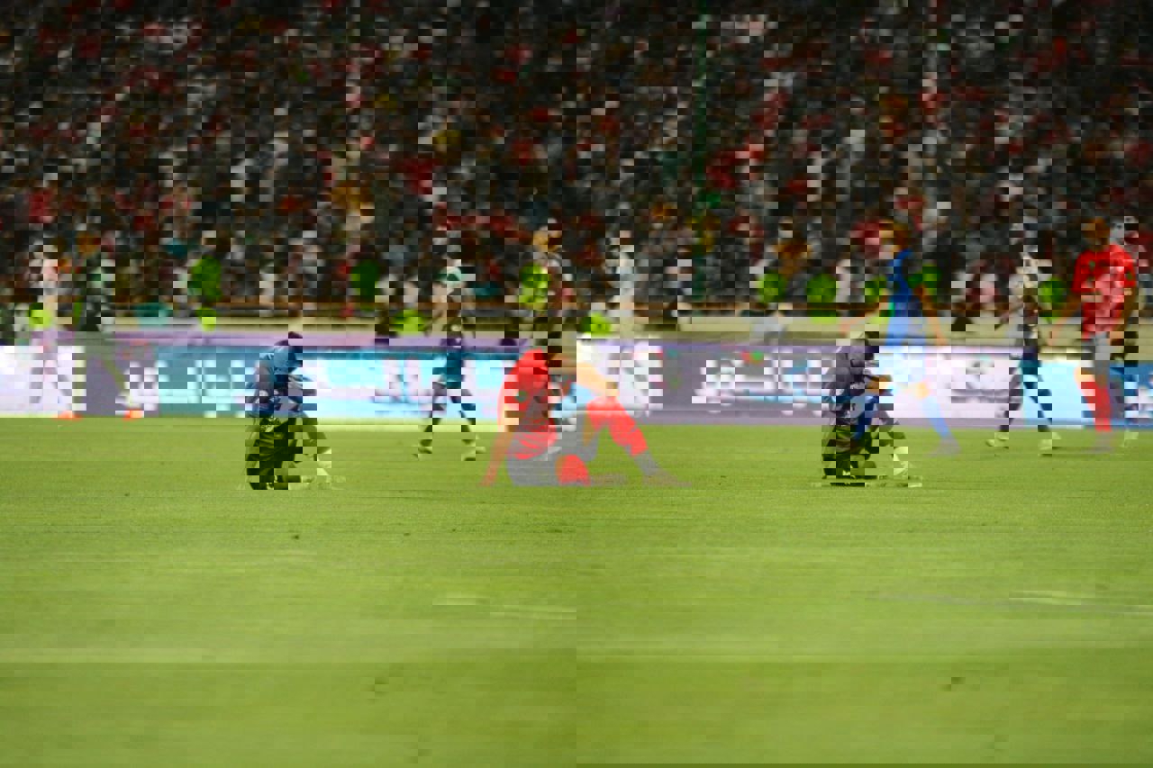 1877271