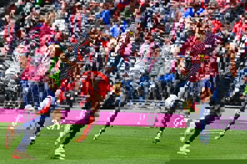 1877866