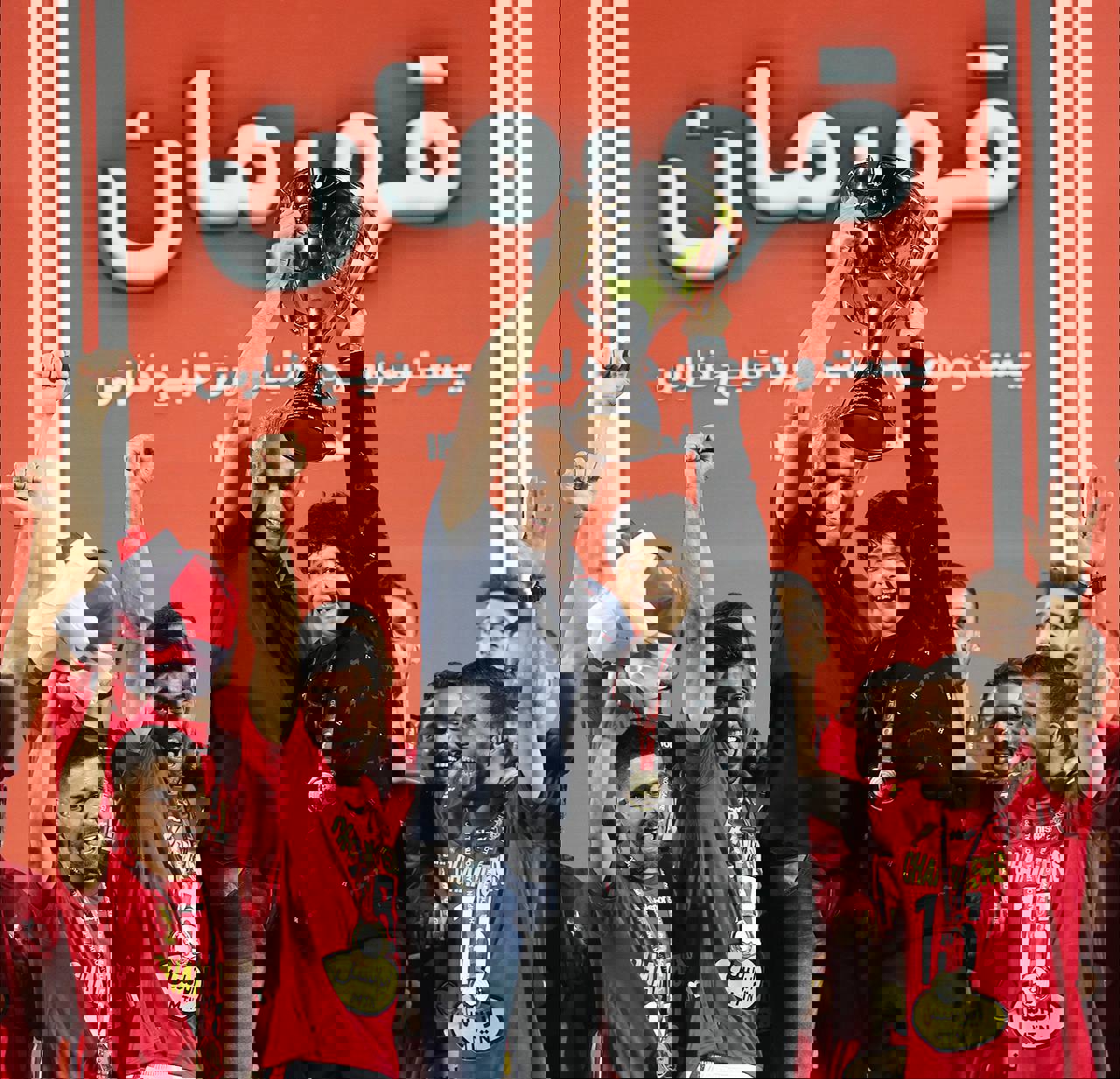 1877566