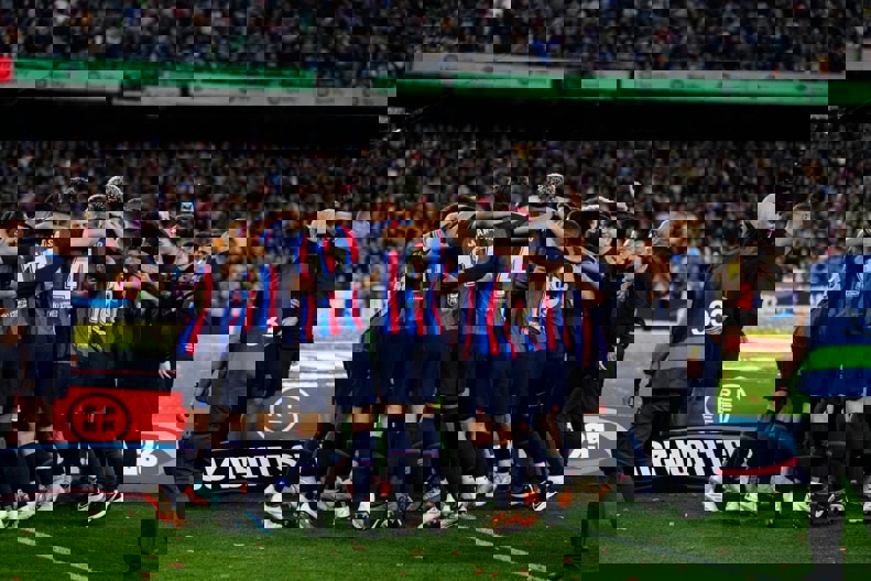 1877948