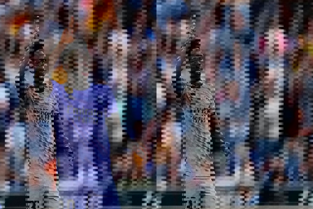 1878246