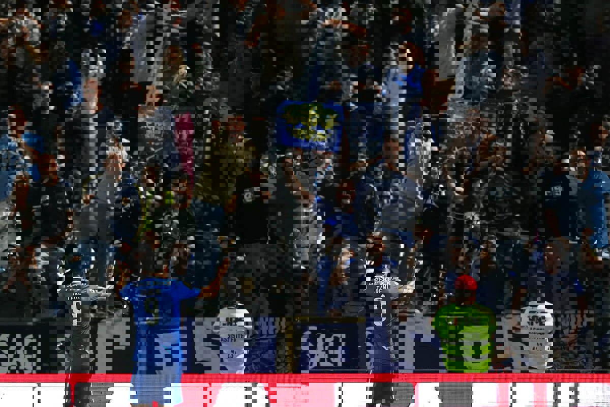 1878345