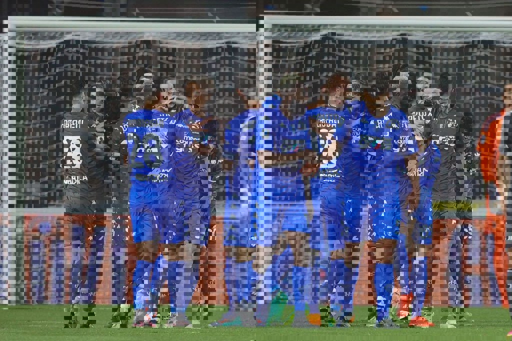 1878611