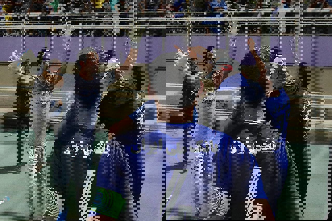 1878980