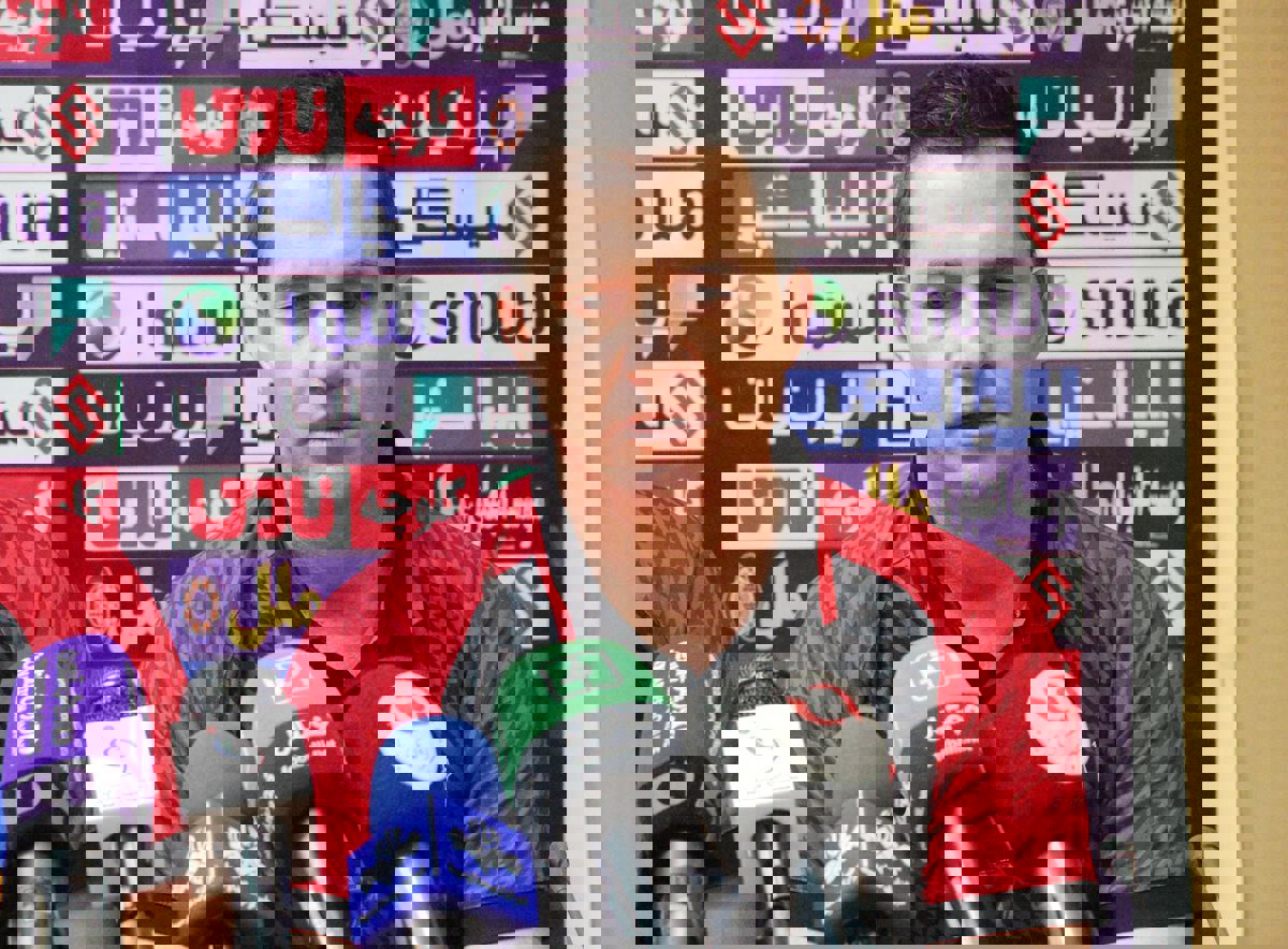 1879172