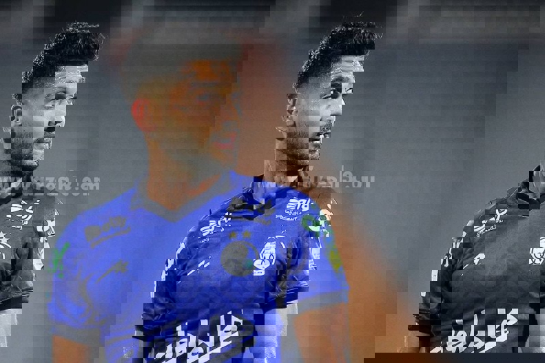 1879233