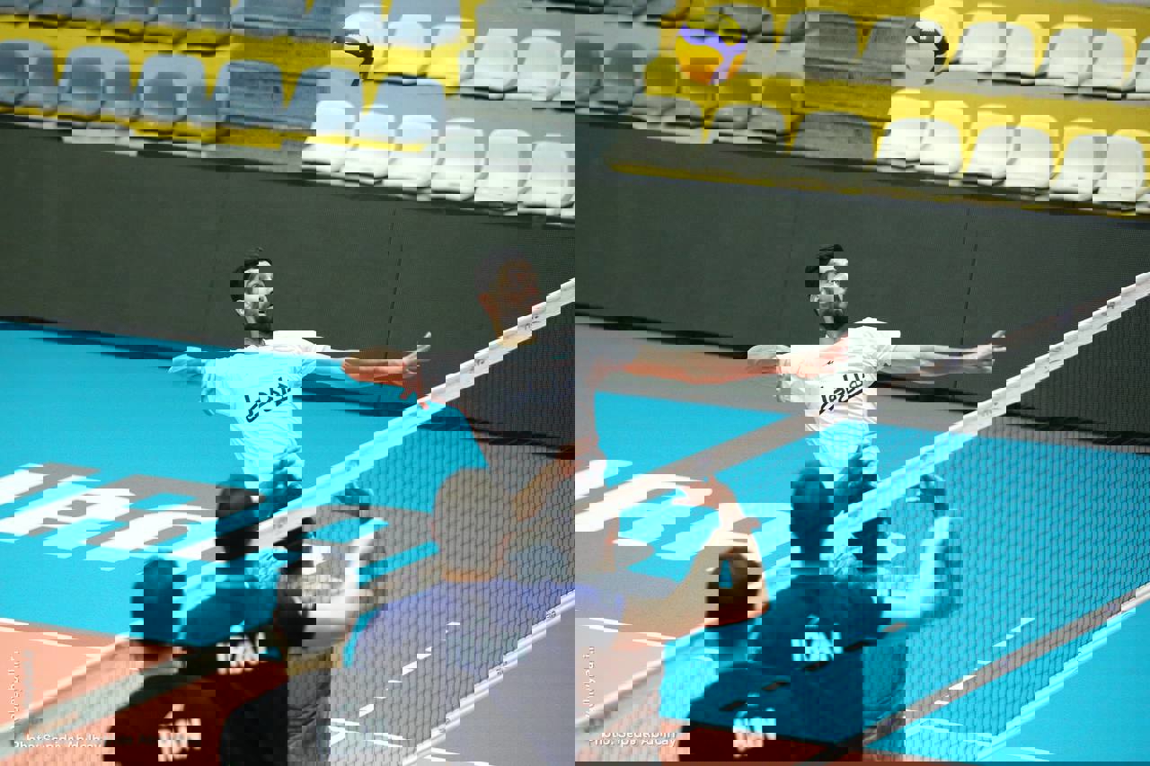 1879551