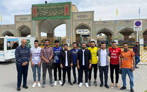 در این عکس فقط شماره ۸ میبینید